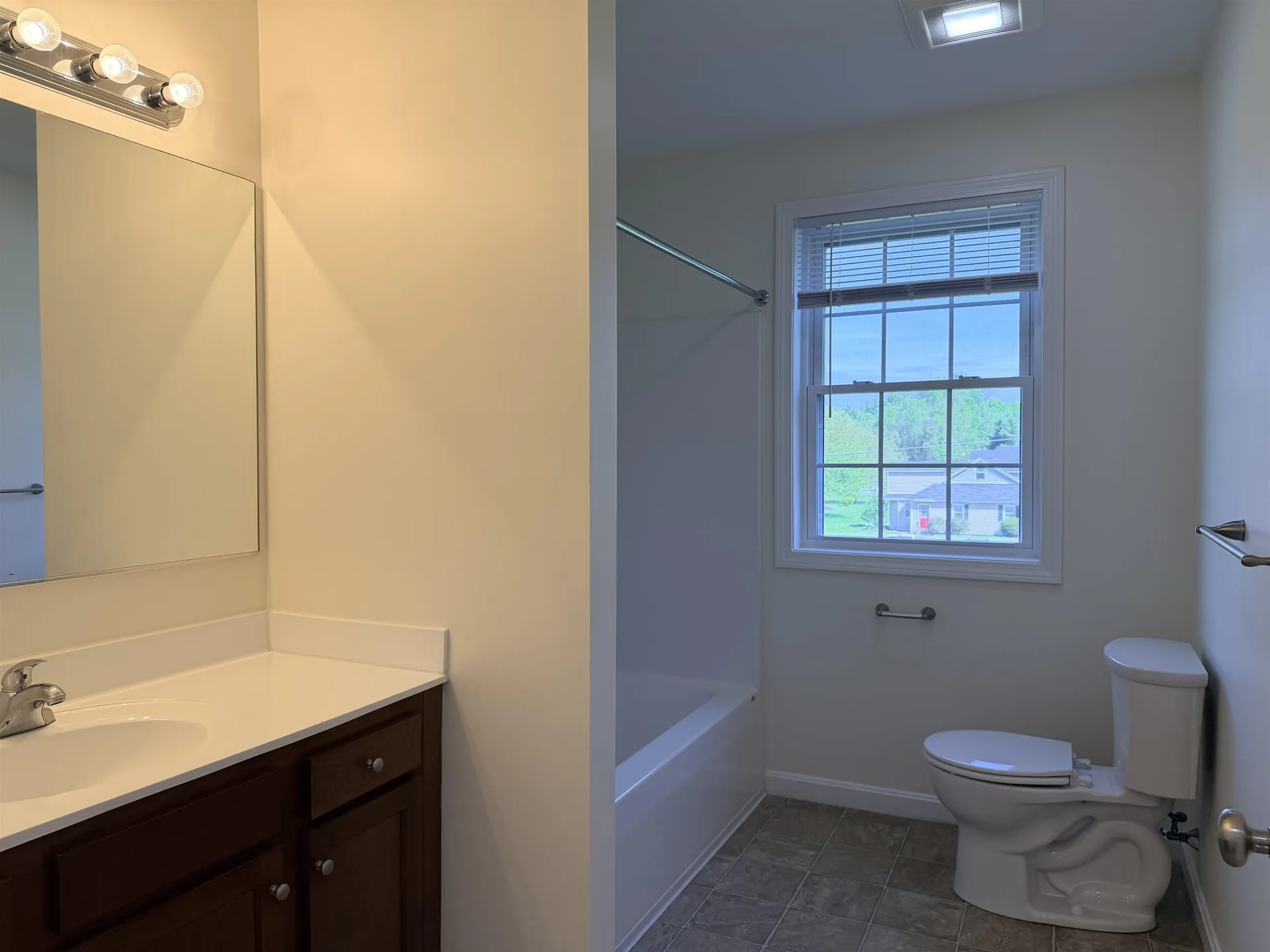 4B Red Oak Way Boscawen NH 03303