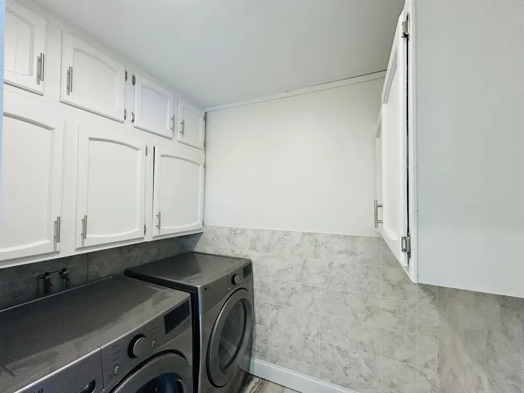 56 Bridge Street Colebrook NH 03576