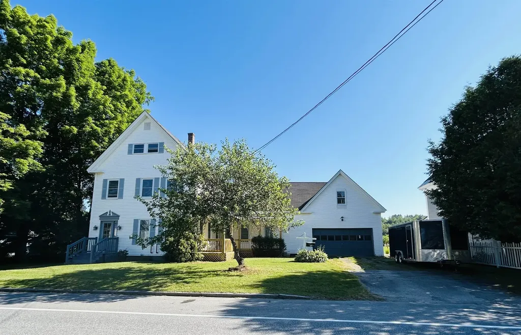 56 Bridge Street Colebrook NH 03576