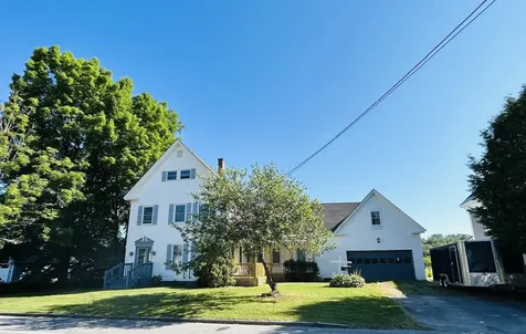 56 Bridge Street Colebrook NH 03576