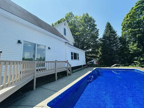 56 Bridge Street Colebrook NH 03576