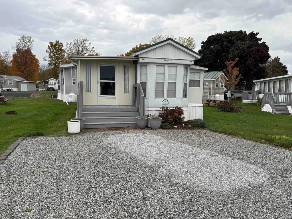 14 Eagle Lane South Hero VT 05486