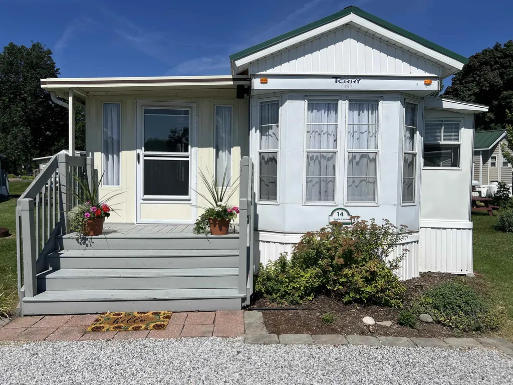 14 Eagle Lane South Hero VT 05486
