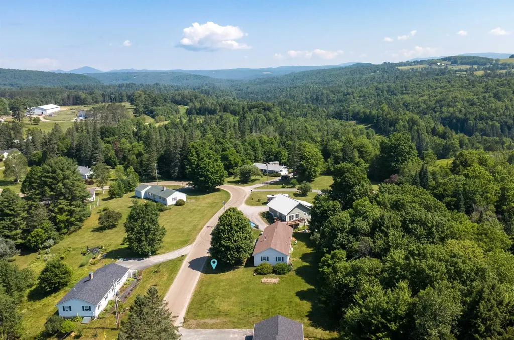 269 Lyndon Heights Drive Lyndon VT 05851