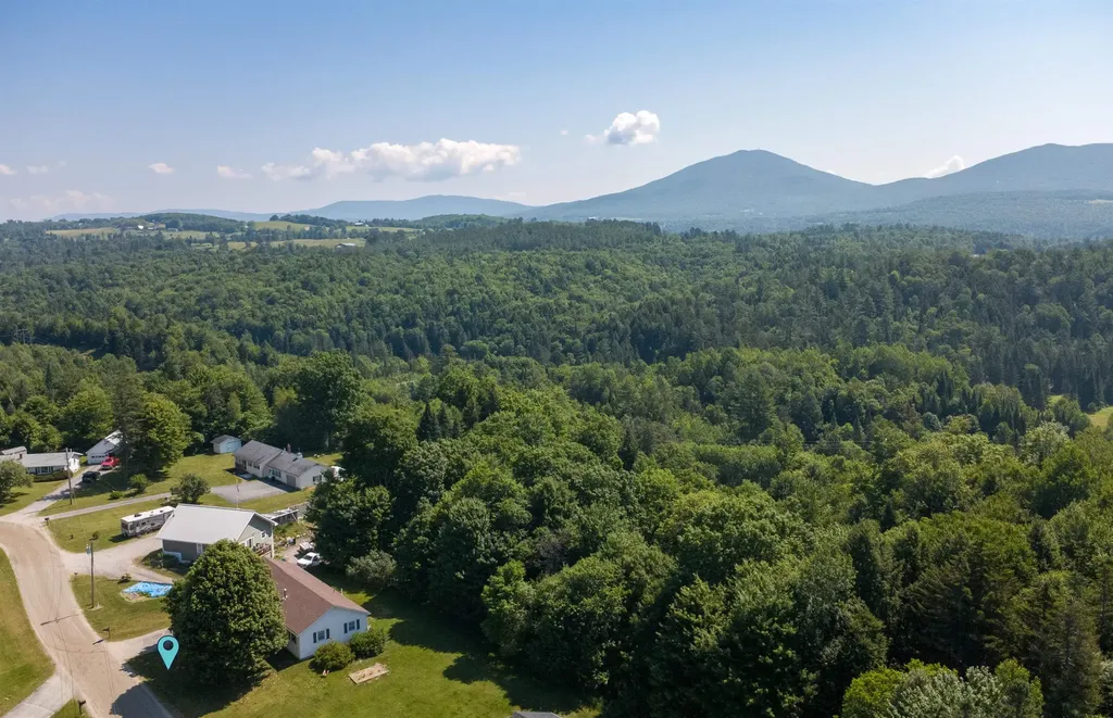 269 Lyndon Heights Drive Lyndon VT 05851
