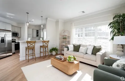 74 Rockingham Road Derry NH 03038
