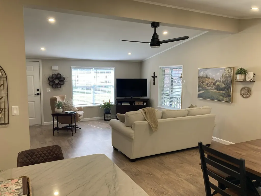 328 Darby Drive Laconia NH 03246