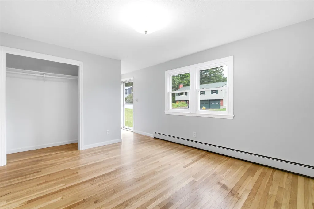12 Bryant Road Nashua NH 03060
