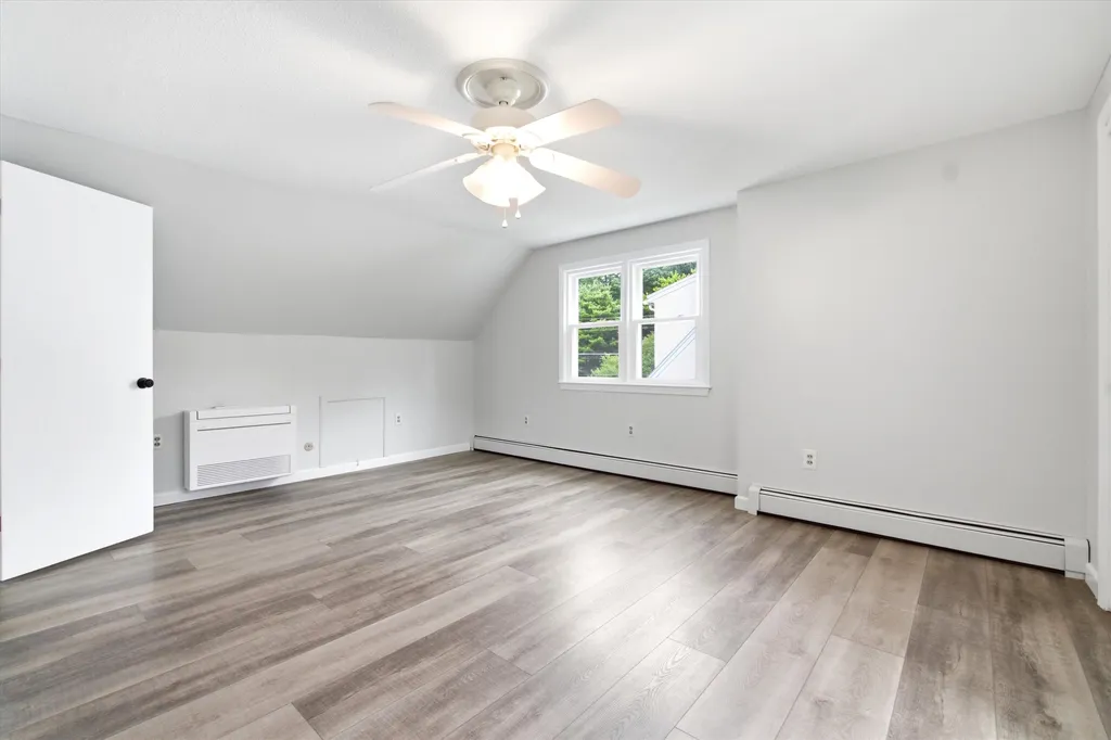 12 Bryant Road Nashua NH 03060