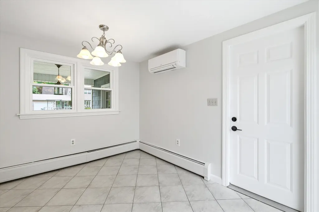 12 Bryant Road Nashua NH 03060