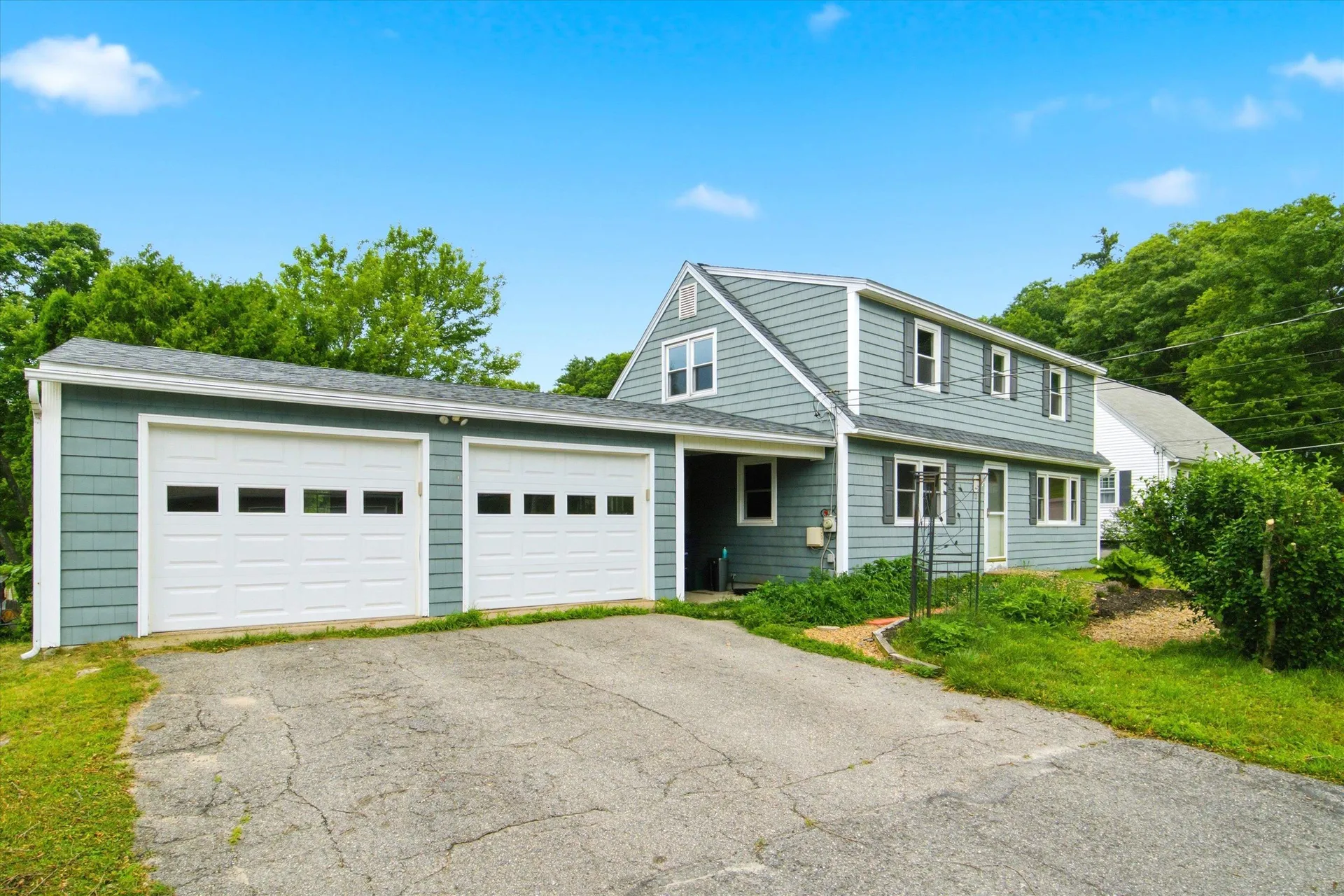 12 Bryant Road Nashua NH 03060