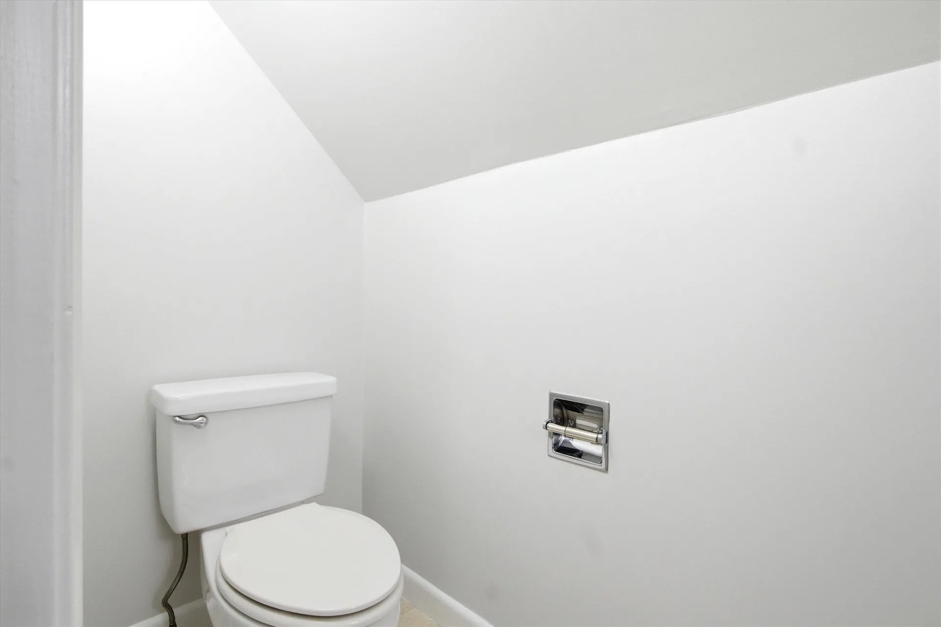 12 Bryant Road Nashua NH 03060