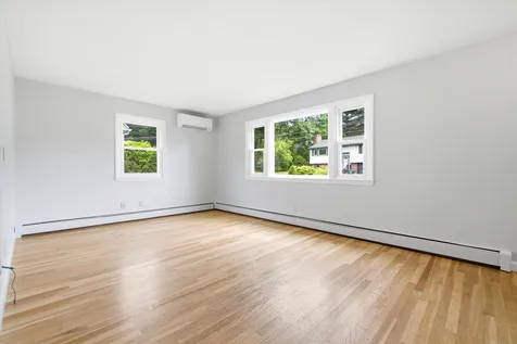 12 Bryant Road Nashua NH 03060
