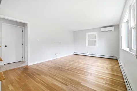12 Bryant Road Nashua NH 03060