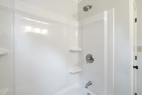 12 Bryant Road Nashua NH 03060