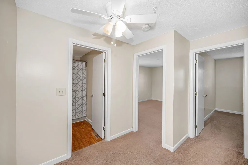 614 Elmwood Drive Hudson NH 03051