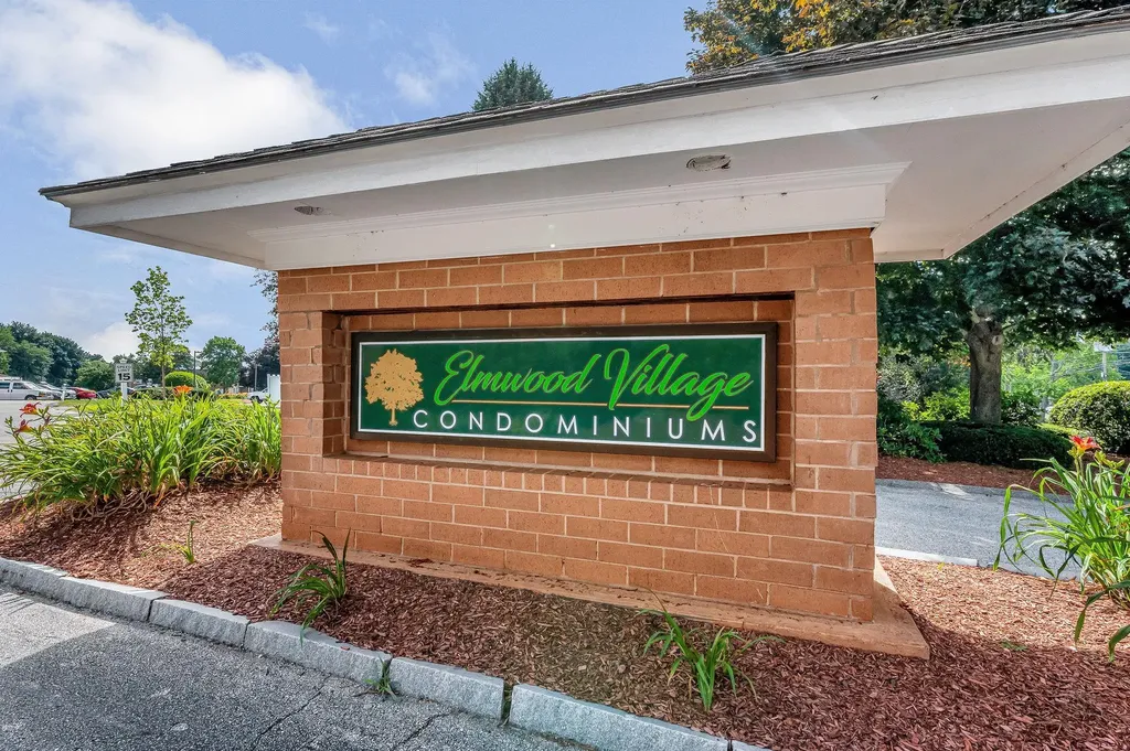 614 Elmwood Drive Hudson NH 03051