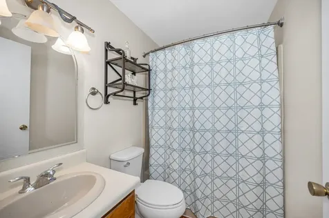 614 Elmwood Drive Hudson NH 03051