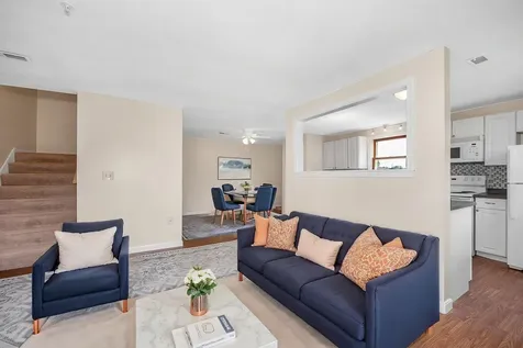 614 Elmwood Drive Hudson NH 03051