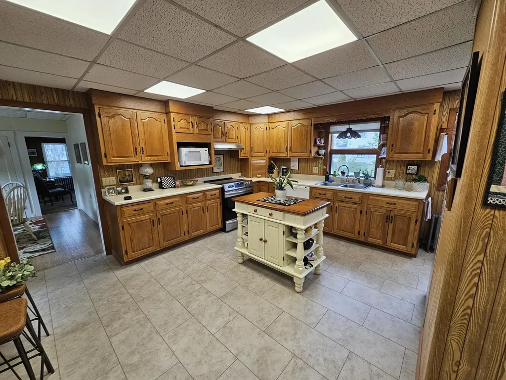 44 Pearl Street Keene NH 03431
