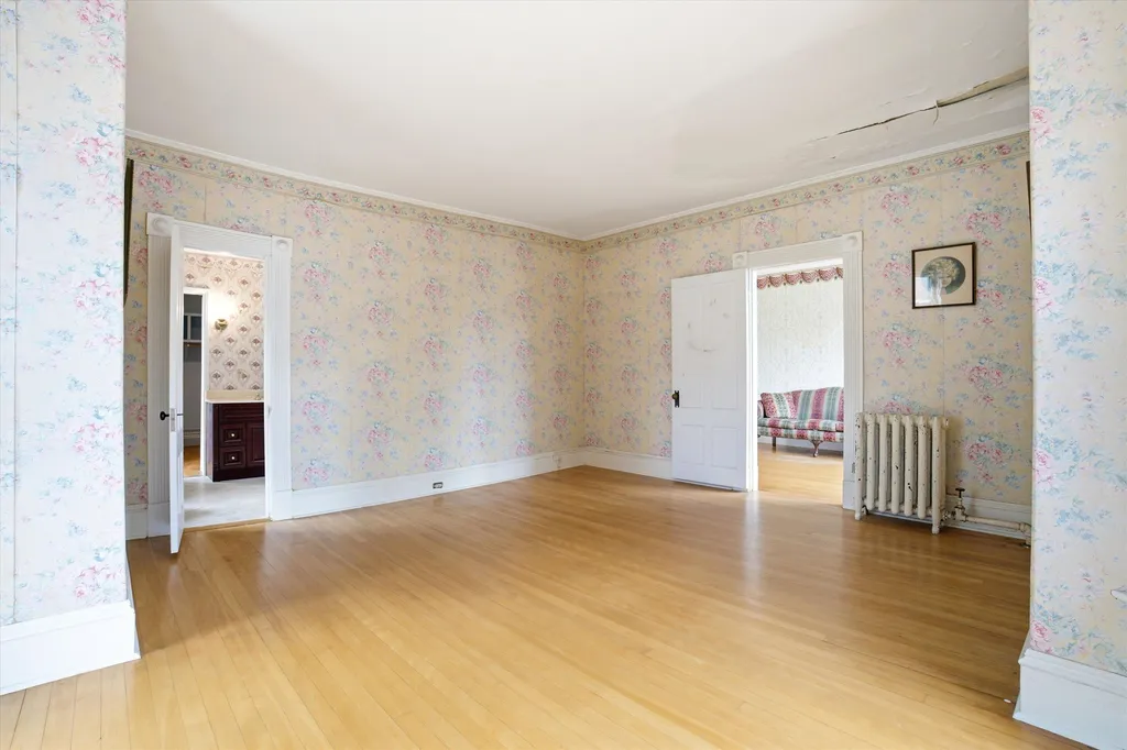 2108 Elm Street Manchester NH 03104
