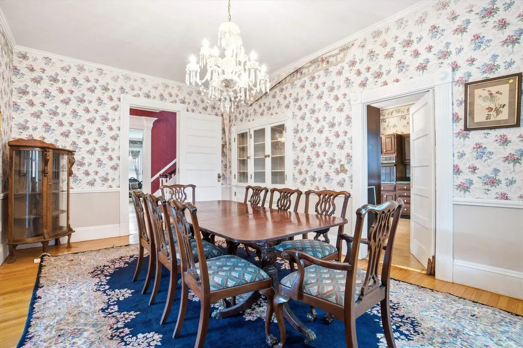 2108 Elm Street Manchester NH 03104