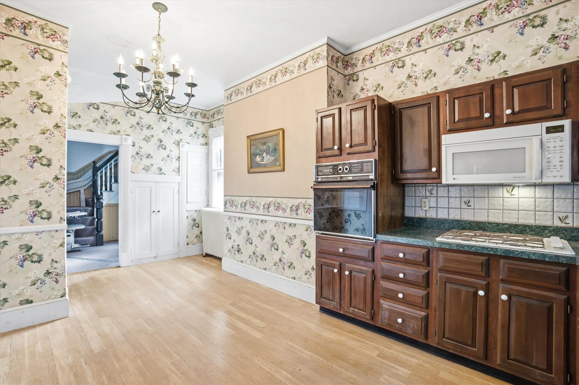 2108 Elm Street Manchester NH 03104