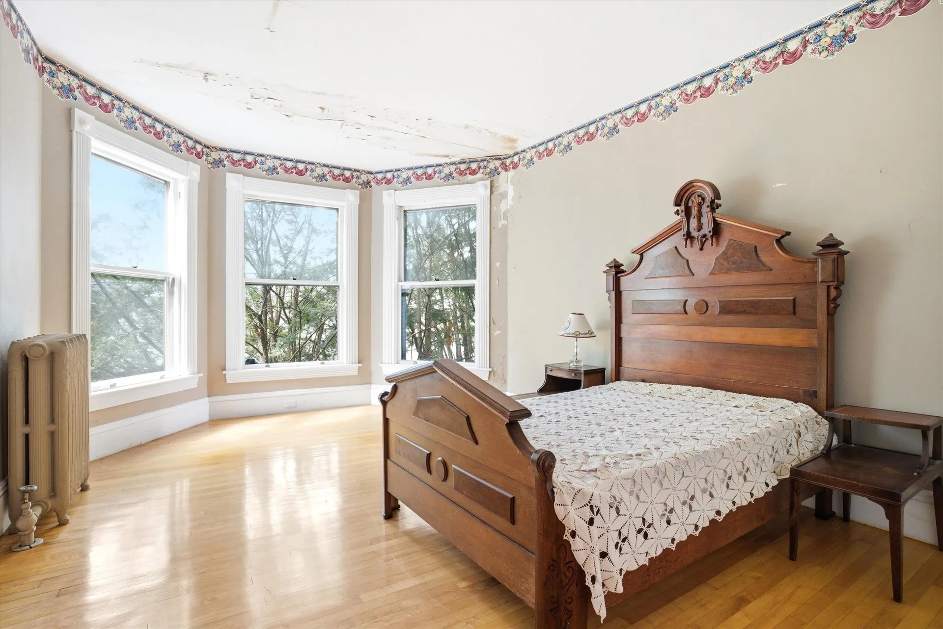 2108 Elm Street Manchester NH 03104
