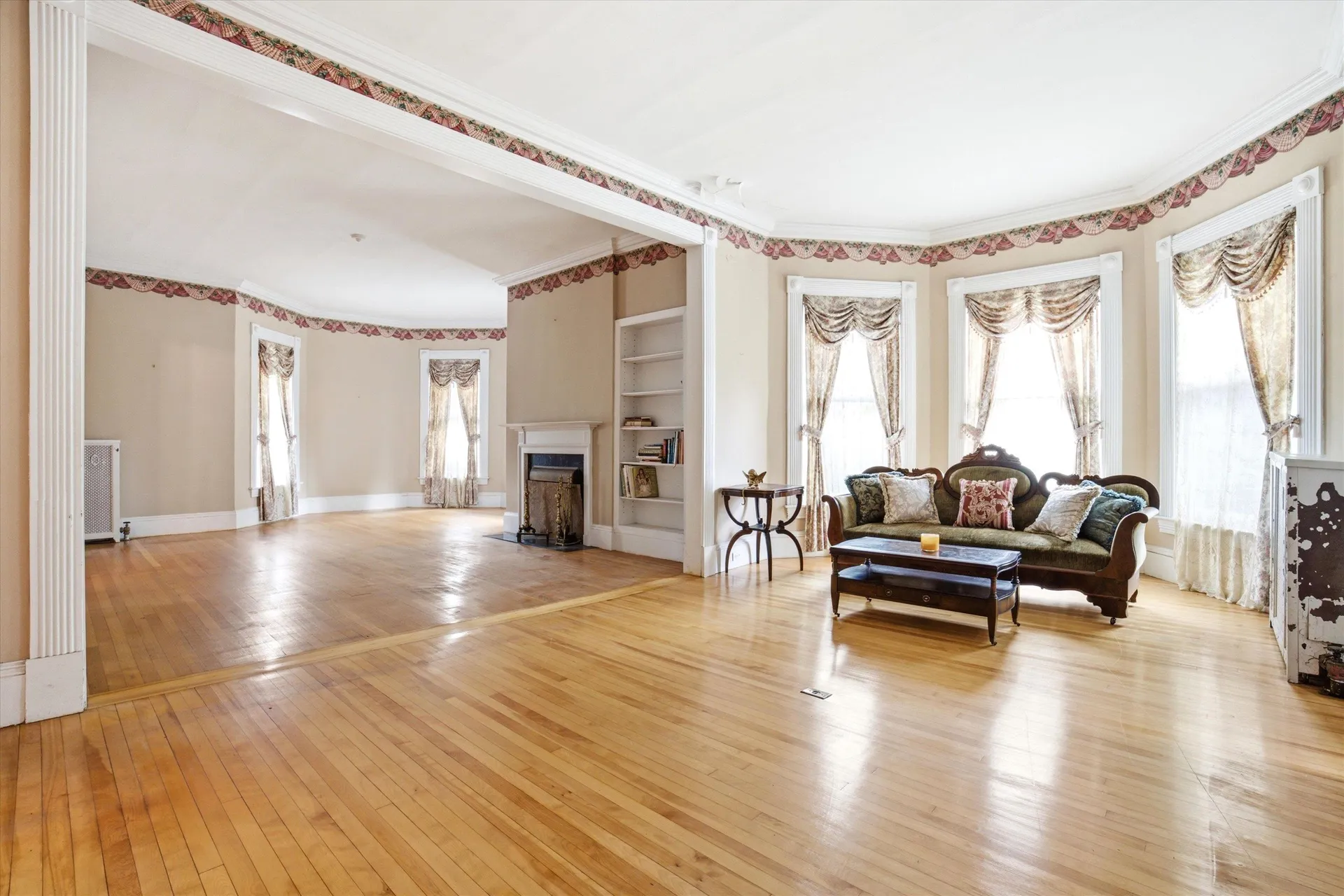 2108 Elm Street Manchester NH 03104