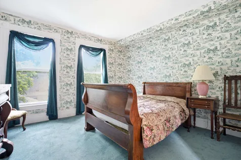 2108 Elm Street Manchester NH 03104