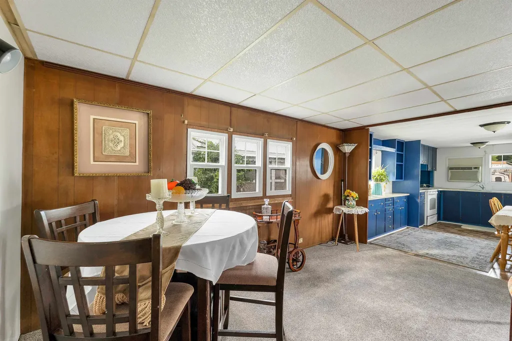 19 Polly Ann Park Dover NH 03820