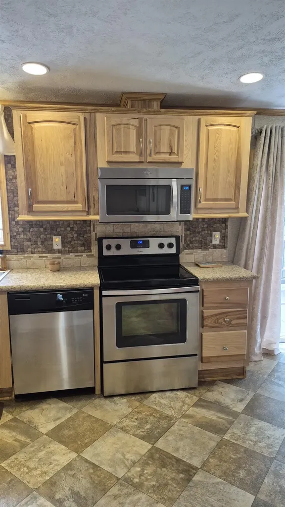 71 Fox Hill Lane Conway NH 03813