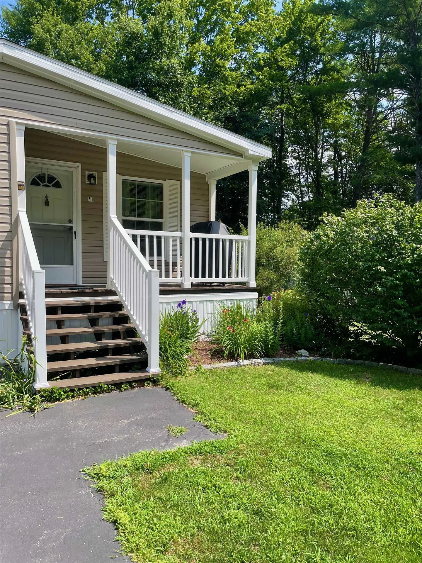 71 Fox Hill Lane Conway NH 03813