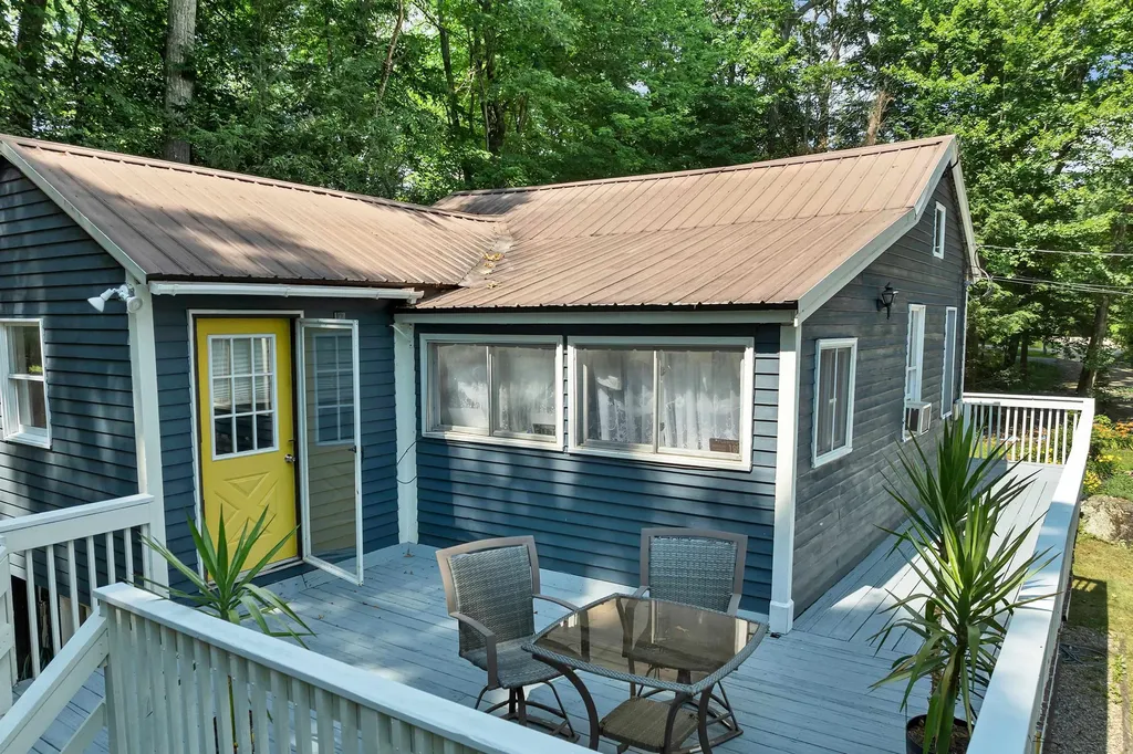26 Wood Terrace Northwood NH 03261