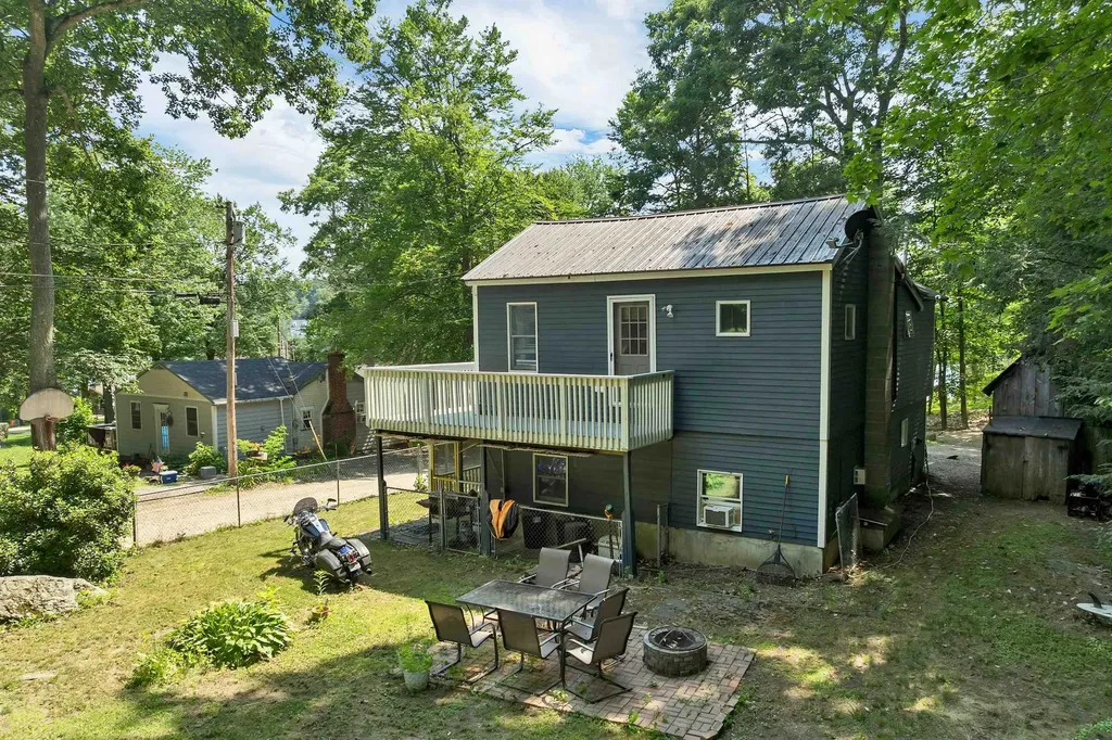 26 Wood Terrace Northwood NH 03261