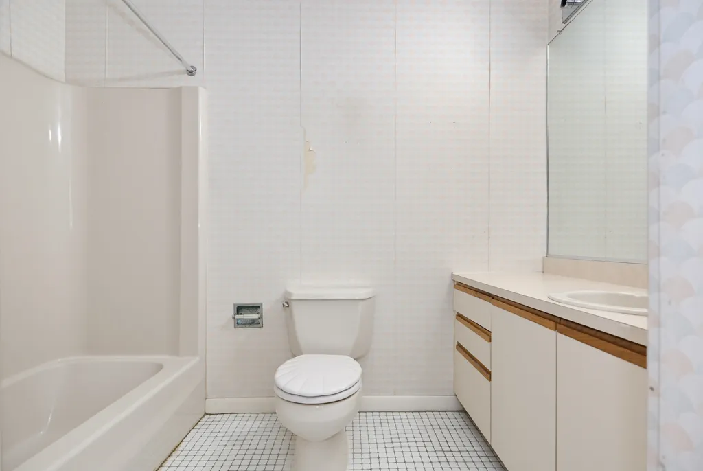 500 Candlewood Park Drive Nashua NH 03062