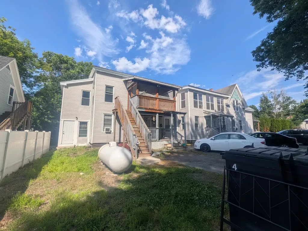 20 Chellis Street Claremont NH 03743