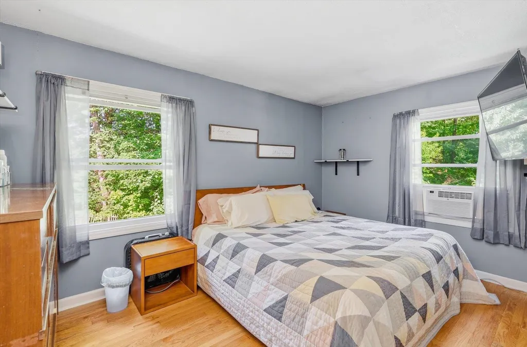69 Carriage Hill Road Brattleboro VT 05301