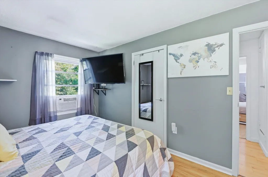 69 Carriage Hill Road Brattleboro VT 05301