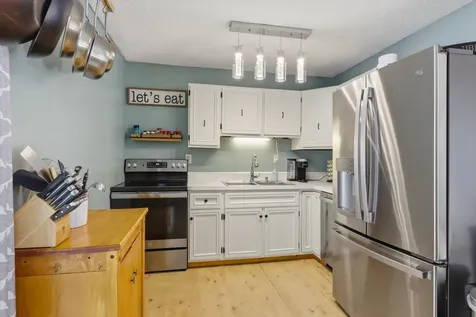 69 Carriage Hill Road Brattleboro VT 05301