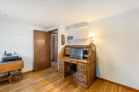 7 Wayne Street Hudson NH 03051
