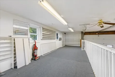 7 Wayne Street Hudson NH 03051
