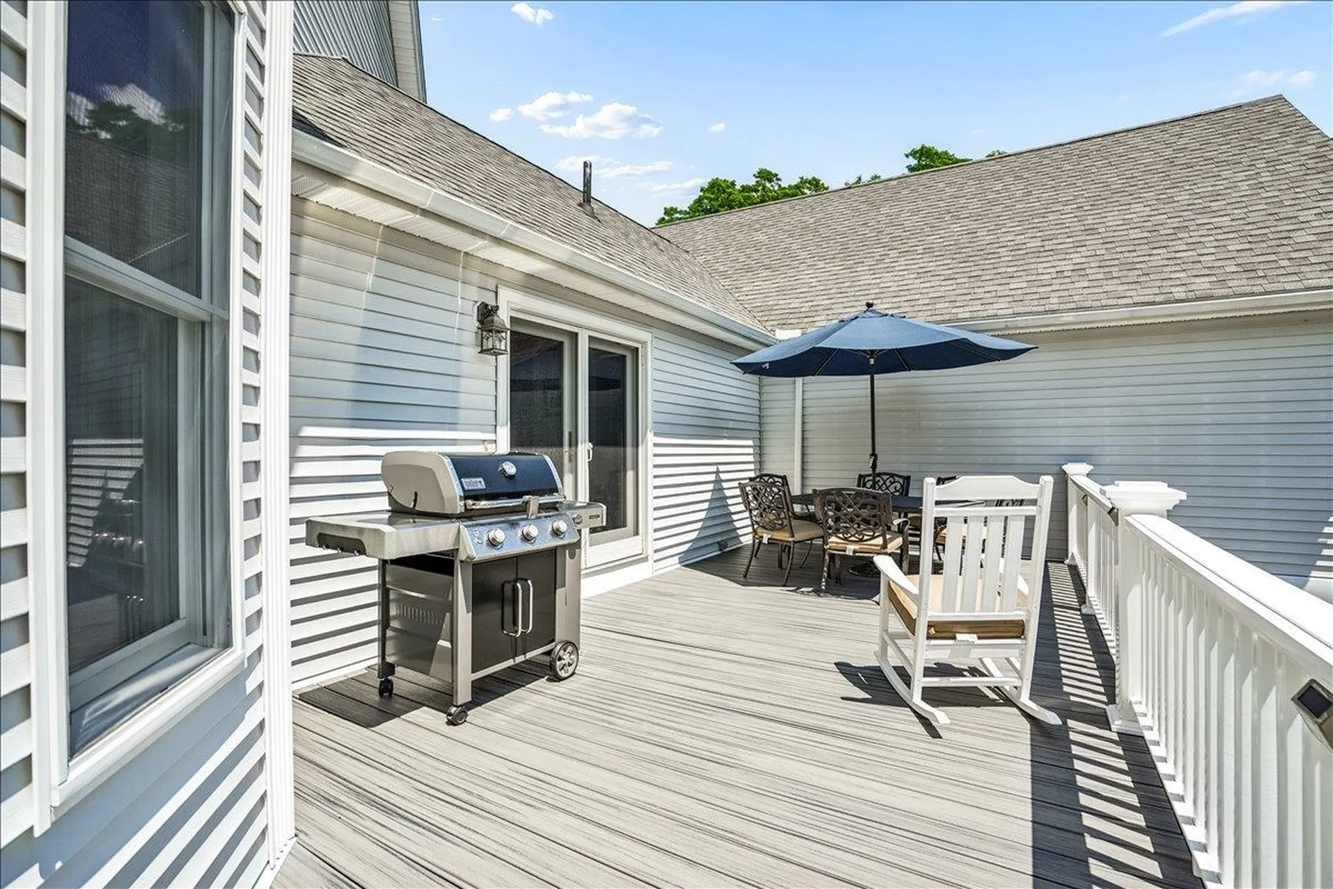 7 King James Drive Londonderry NH 03053
