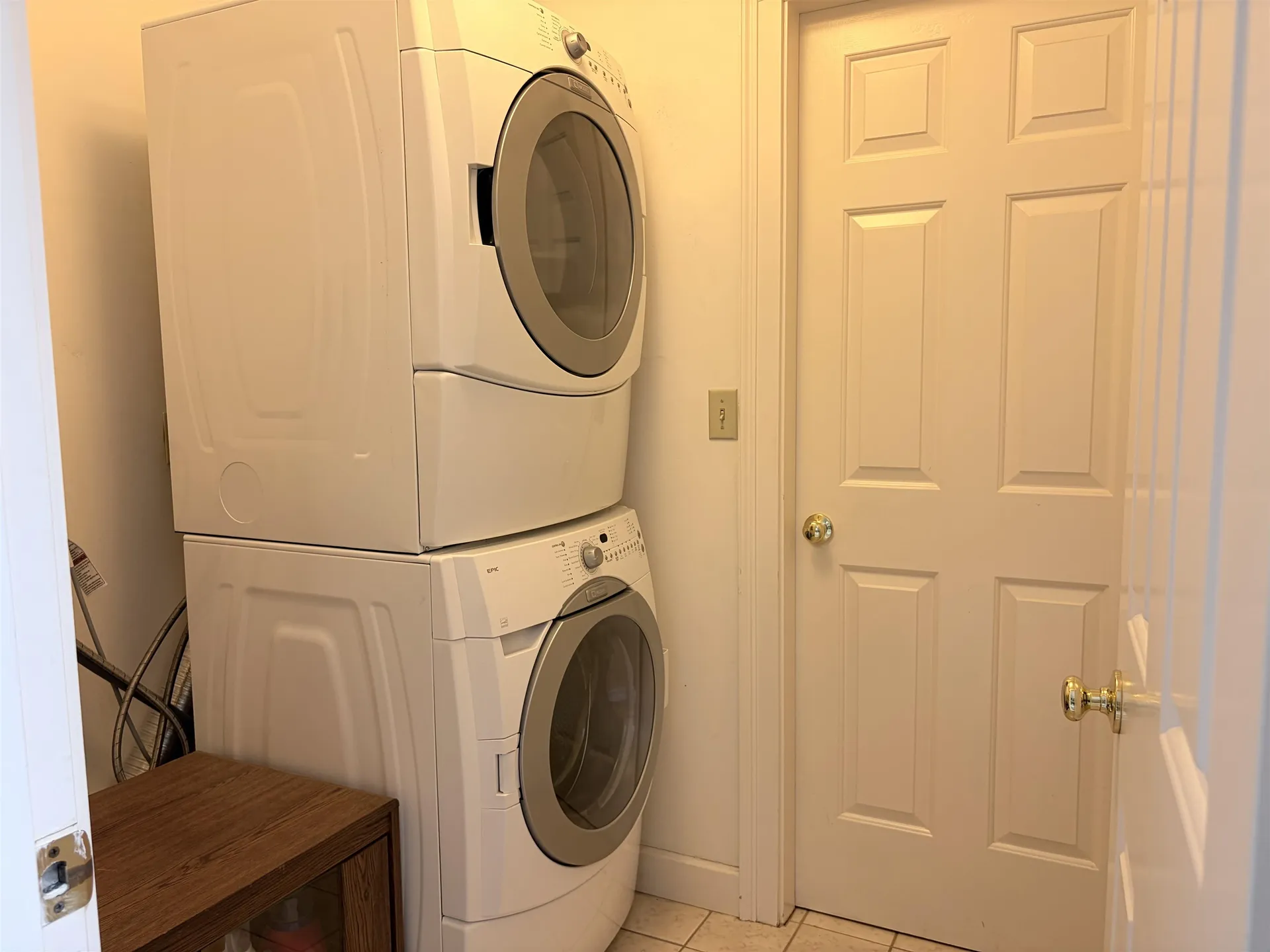 20 Peninsula Drive Stratham NH 03885