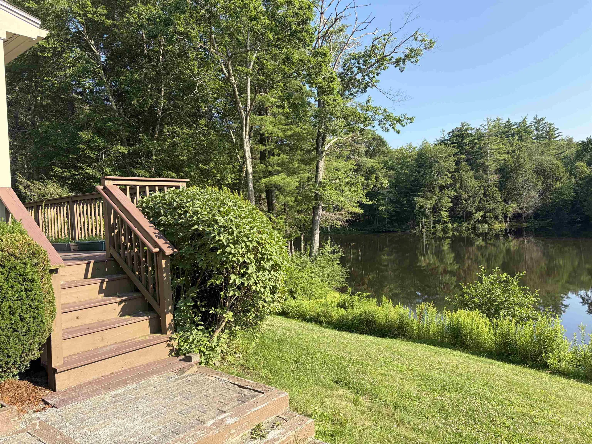 20 Peninsula Drive Stratham NH 03885