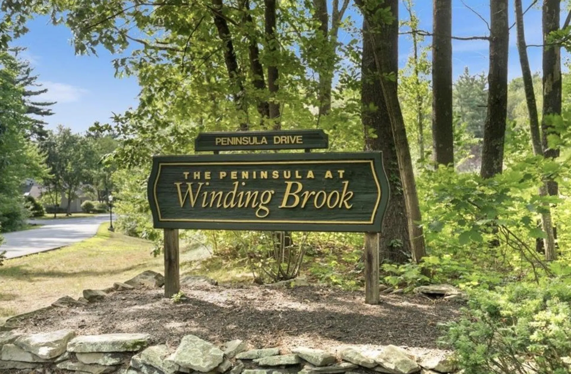 20 Peninsula Drive Stratham NH 03885