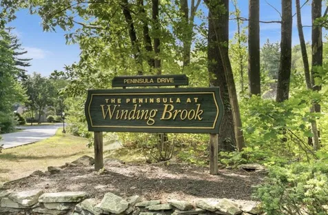 20 Peninsula Drive Stratham NH 03885
