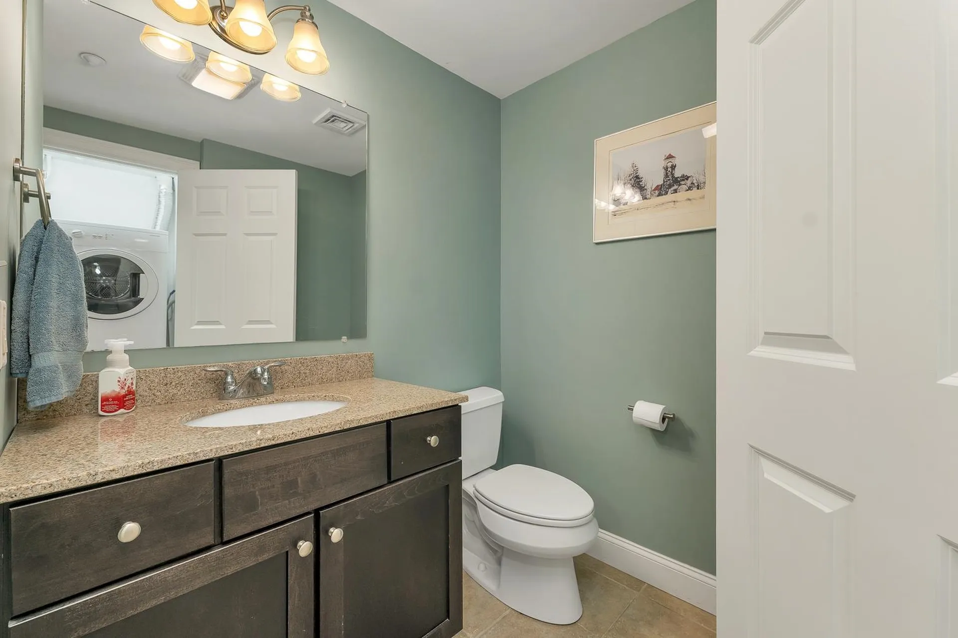 48 Landing Lane Laconia NH 03246