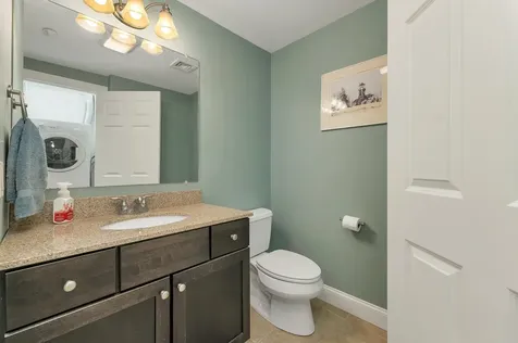 48 Landing Lane Laconia NH 03246