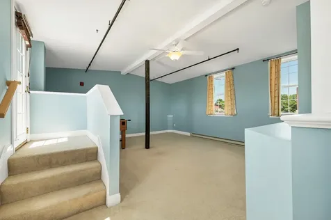 48 Landing Lane Laconia NH 03246